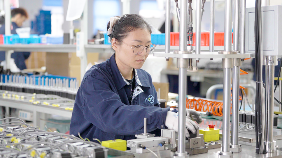 ~!phoenix_varIMG22!~