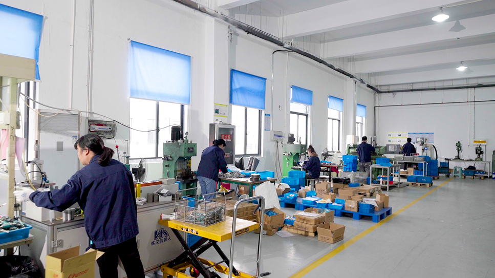 Холри Моторная фабрика